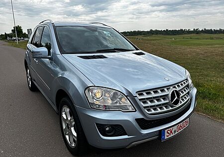 Mercedes-Benz ML 300 CDI BlueEfficiency 4Matic*AUTOMATIK*