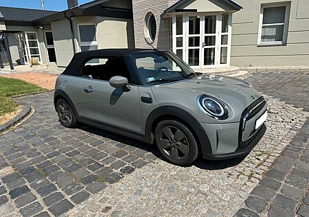 Mini Cooper Cabrio 136PS;Navi, HeadUP; SHZ; PDC