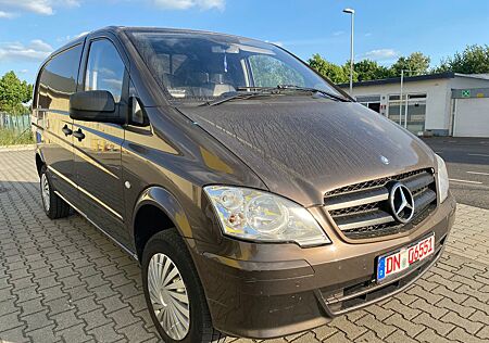 Mercedes-Benz Vito Kasten 4x4 116 CDI kompakt AUTOMATIK NAV