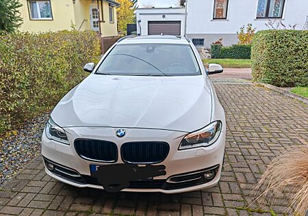 BMW 520d Touring A Luxury Line Luxury Line