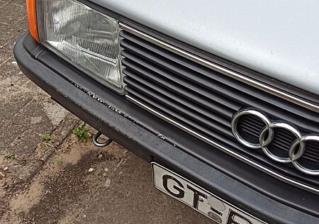 Audi 100