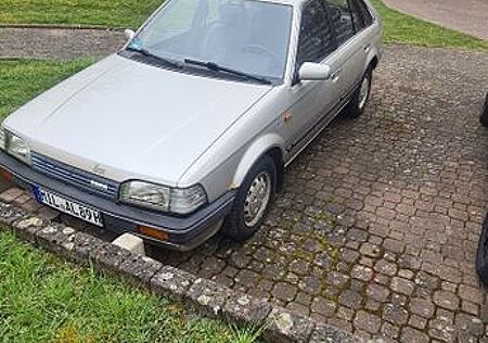 Mazda 323