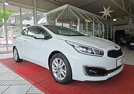 Kia Cee'd Ceed 1.6 GDI NAVI+LENKRADH+RFK+KLIMA