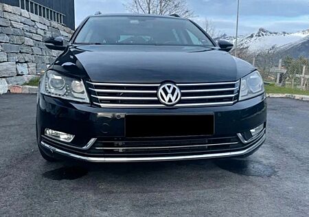 VW Passat Volkswagen 2.0 TDI 4 motion 125kW Highline BMT