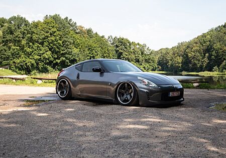 Nissan 370Z 3.7 -