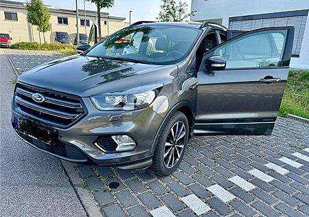 Ford Kuga 2,0 TDCi 4x4 ST-Line Automatik AHK Xenon