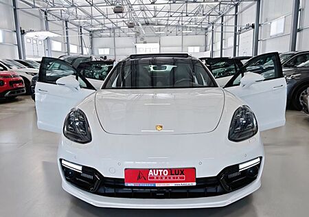 Porsche Panamera GTS GTS