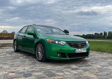Honda Accord 2.0 i-VTEC Executive*Standheizung*8-fach*