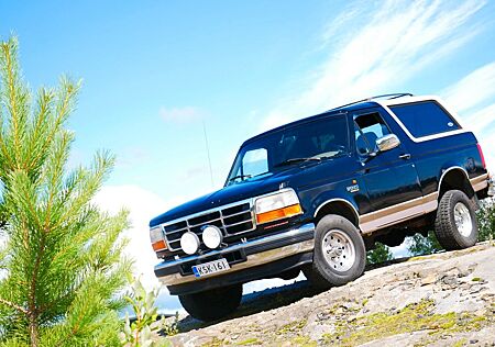Ford Bronco Eddie Bauer 5.8
