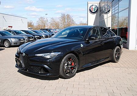Alfa Romeo Giulia Quadrifoglio 2.9 V6 Akrapovic-Abgasanlage