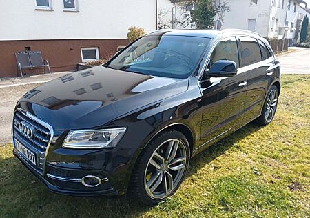 Audi SQ5 3.0 TDI comp.quattro, Pano, AHK, 21´,B+O, Sp