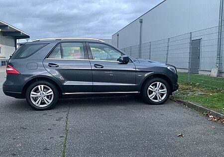 Mercedes-Benz ML 350 BlueTEC 4MATIC -