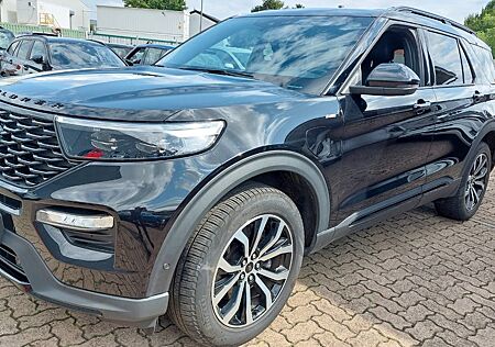 Ford Explorer ST-Line Plugin-Hybrid 4x4 NaviPano LED