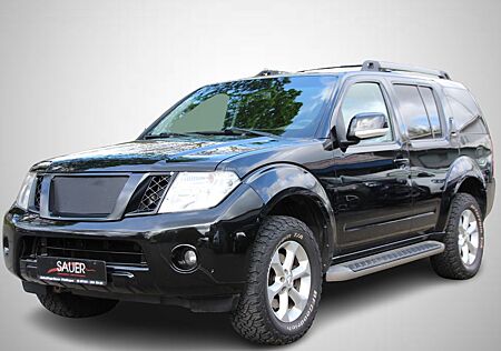 Nissan Pathfinder 2.5 dCi SE 7 Sitze Klima Scheckheft