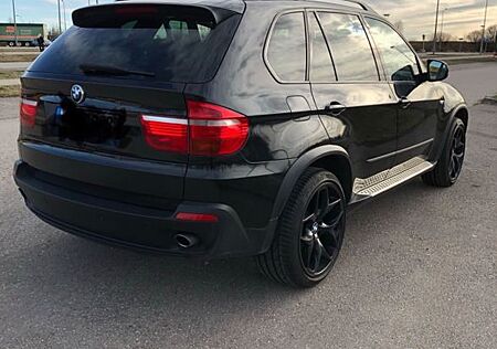 BMW X5 -42000 km,Tüv,Bremsen,Reifen,Turbos Alle Neu