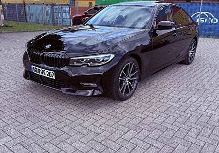 BMW 320d Sport Line Automatik Sport Line