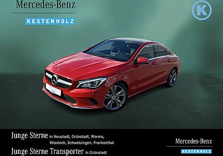 Mercedes-Benz CLA 200 URBAN+PANORAMA+KAMERA+TEMPO+SITZTHZ+LED