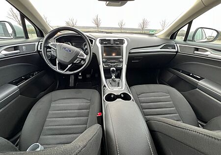 Ford Mondeo 1,5 EcoBoost Business Edition Turnier...