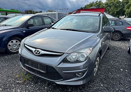 Hyundai i30 CW 1.4 Edition20*Klima *AHK*