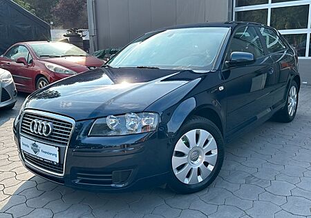 Audi A3 1.6 Attraction/S-Heft/Klima