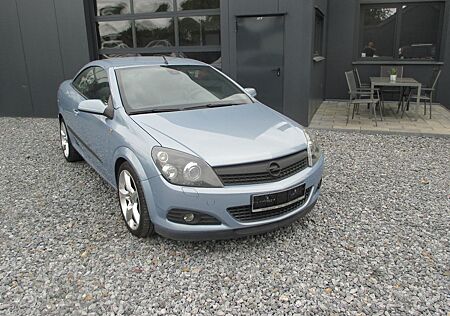 Opel Astra H Twin Top Cosmo