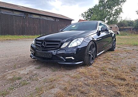 Mercedes-Benz E 350 gebraucht kaufen Mercedes-Benz E 350 Coupé, komplett AMG Paket, 19"