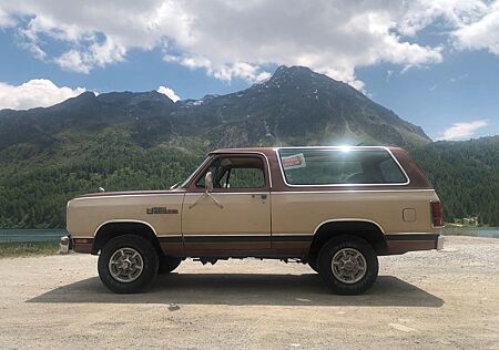 Dodge RAM RAMCHARGER, Bj.1983, Oldtimer, V8, Allrad 4x4