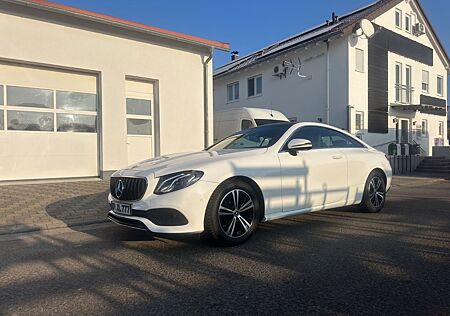 Mercedes-Benz E 200 Avantgarde