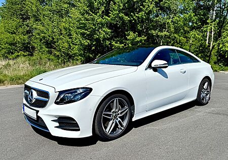 Mercedes-Benz E 200 Coupé AMG|RKamera|AmbienteB|Tot|MULTIBEAM