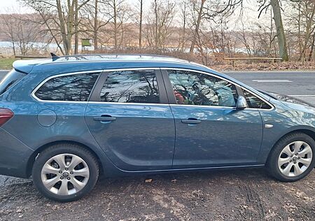 Opel Astra Sports Tourer 2.0 CDTI ecoFL Edition S...