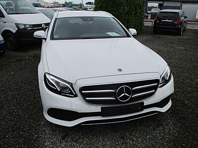 Mercedes-Benz E 220 E T-Modell E 220 d