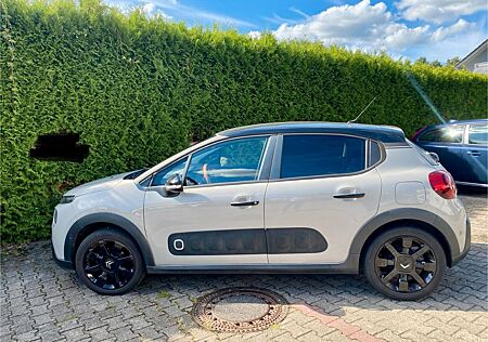 Citroën C3 PureTech 82 FEEL (8-fach bereift)