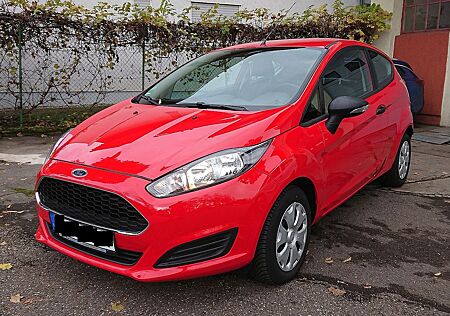 Ford Fiesta Ambiente 1 Hd Scheckheft sgt. Zustand