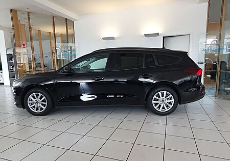 Ford Focus - 100 % FAMILIENKOMBI EXTREMSPARER. NEUER