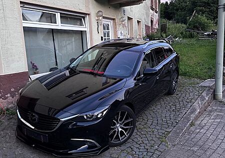Mazda 6 2.2 SKYACTIV-D 175 Sports-Line - Service neu!