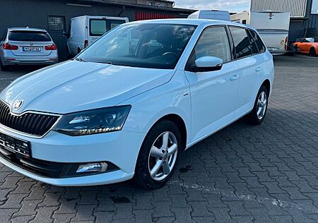 Skoda Fabia 1.4l TDI 77kW CLEVER Combi Klima Navi Led