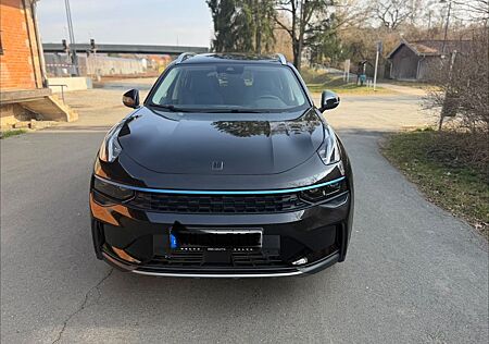 Lynk&Co 01 1.5 192KW PHEV DCT 3.3kW -