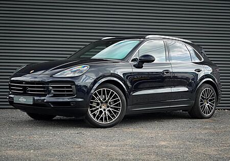 Porsche Cayenne 3.0 E-Hybrid / Pano / 4Wielsturing / Inn