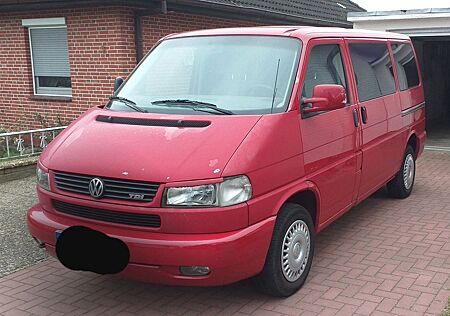 VW T4 Caravelle Volkswagen 2.5 TDI 75kW Standard