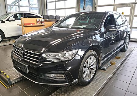 VW Passat Variant Volkswagen Business R LINE 2.0TDI/TRAVEL/AHK