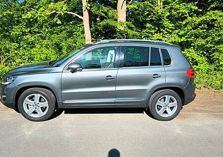 VW Tiguan Volkswagen 2.0 TDI 4MOTION Track & Style Track &...