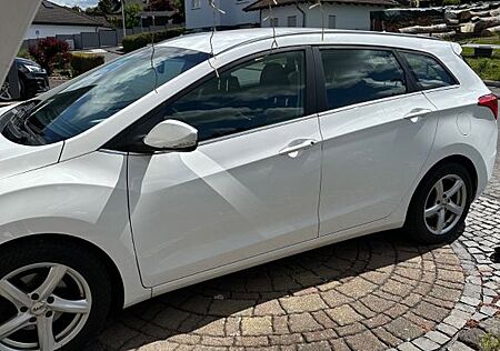 Hyundai i30 blue 1.6 GDI PASSION PASSION