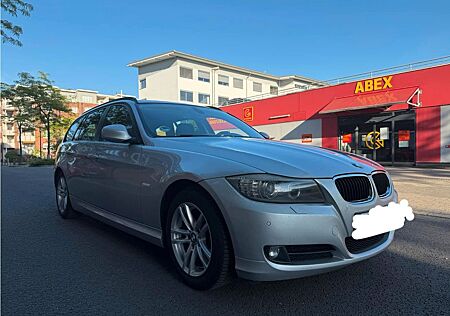 BMW 320d EfficientDynamics Edition Touring Effic...
