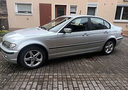 BMW 318i -