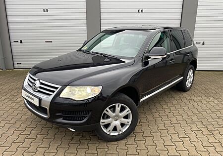 VW Touareg Volkswagen +1. Hand+Scheckheft+toller Zustand+TOP!!!