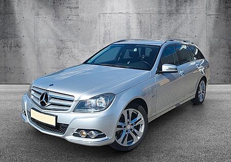 Mercedes-Benz C 180 C-Klasse BlueEfficiency Leder/Navi/Standheizung