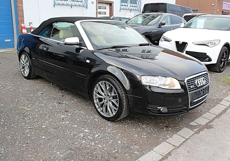 Audi A4 Cabriolet 3.2 FSI quattro Vollausst.