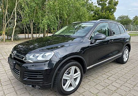 VW Touareg Volkswagen 3.0 V6 FSI Tiptronic Hybrid