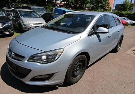 Opel Astra J Sports Tourer Exklusiv