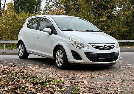 Opel Corsa D Edition